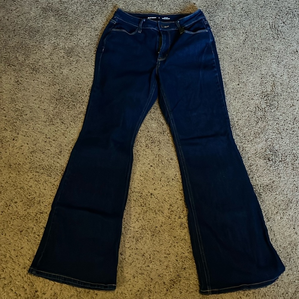 Old Navy flare jeans